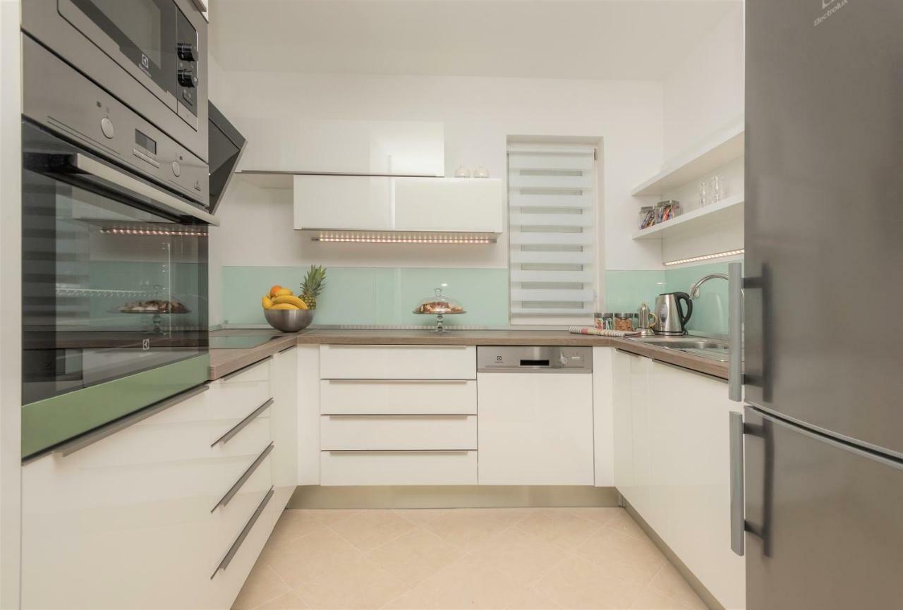 Andor - Lux, Two Beautiful Terraces With Sea & Sunset View Apartment มาคาร์สกา ภายนอก รูปภาพ